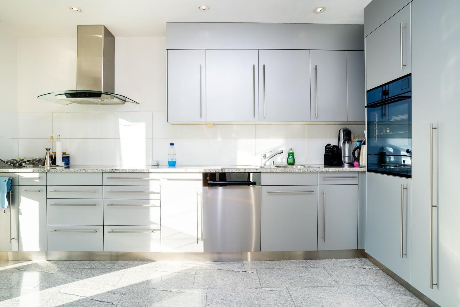 Vk - R - Zuerich Airport - Luxury - Home Stay - Raetschengaessli - Kloten Eksteriør billede